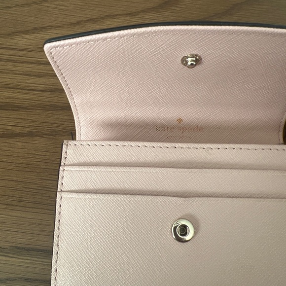Kate Spade Card Holder Wallet In Great Condition without tags - Picture 2 of 3